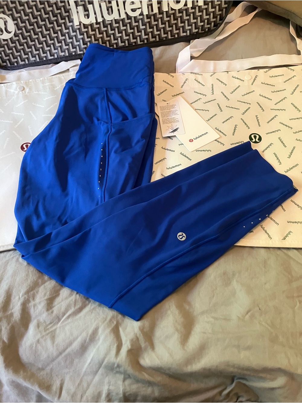 NWT Lululemon Fast and Free High Rise Tight 25" *Pockets, Sz 6, BEACH BALL BLUE